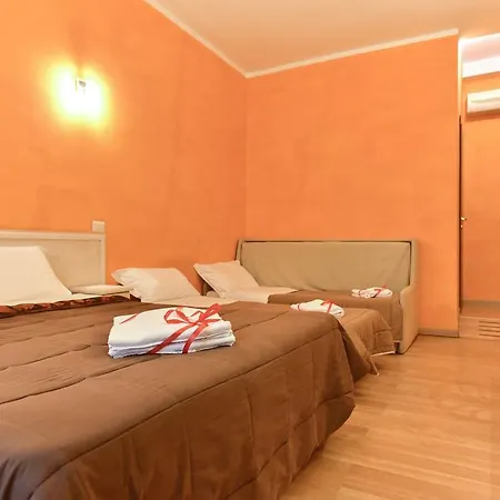 Trani Rooms